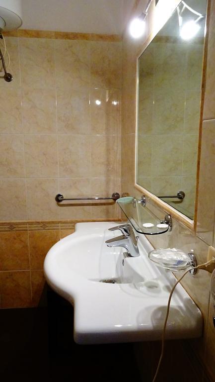 B&B Poggio Delle Ginestre Рутильяно Экстерьер фото